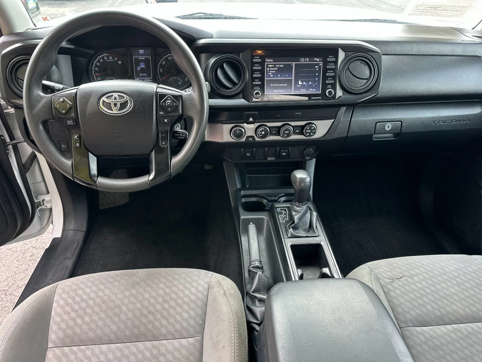 Used 2022 White Toyota SR image 13