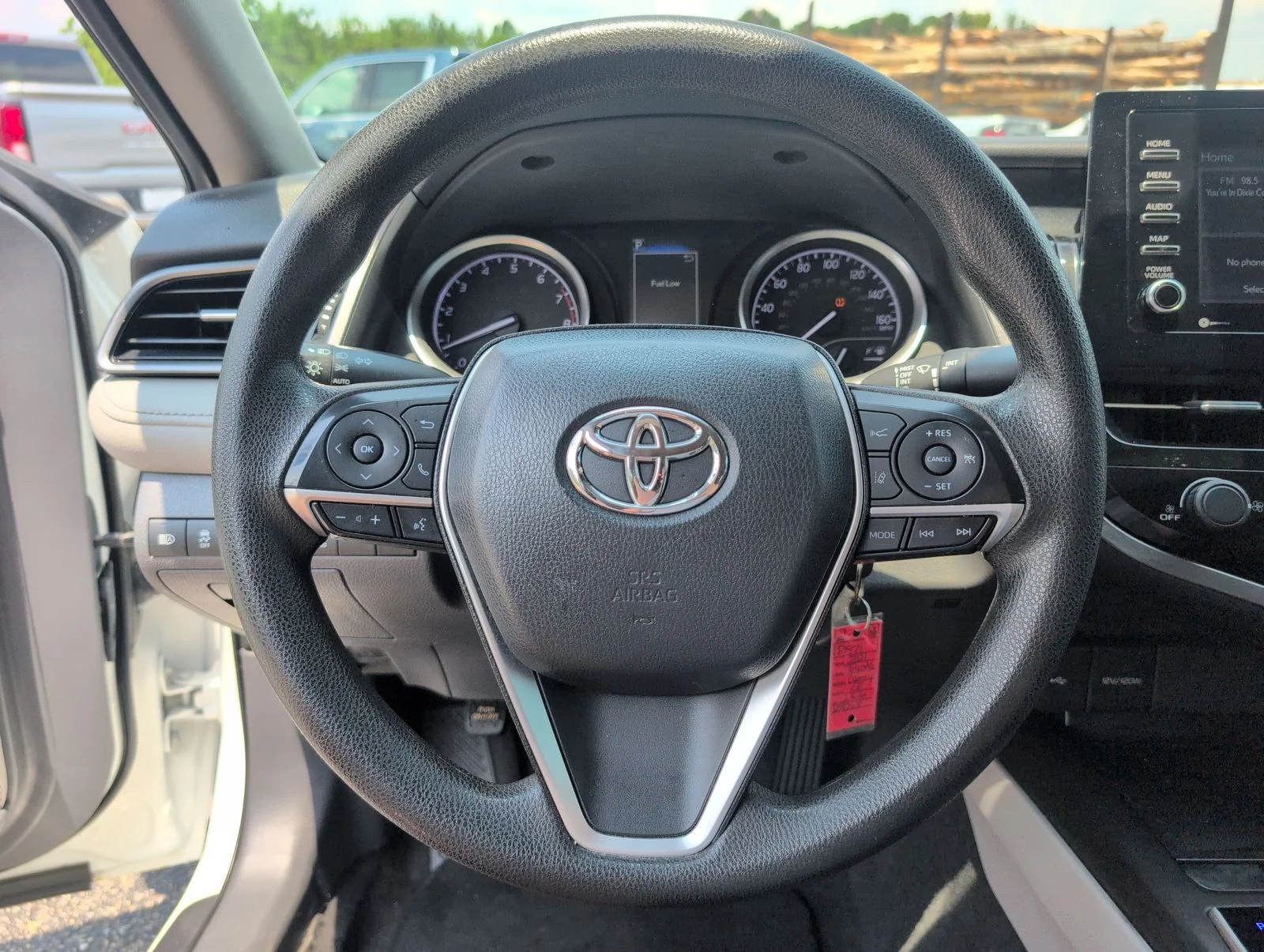 Used 2021 White Toyota LE image 24