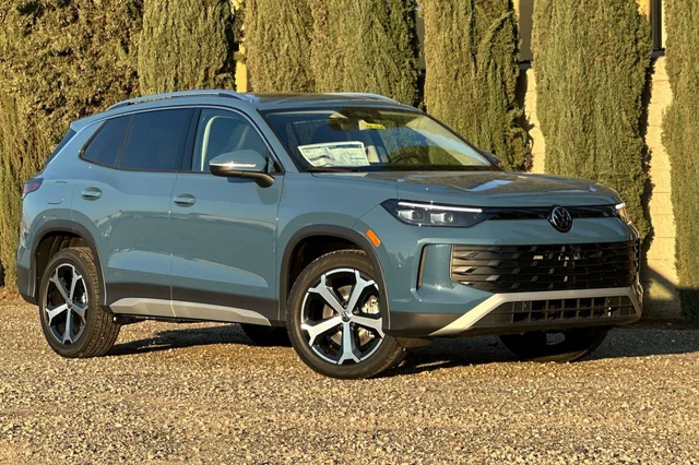 2026 Volkswagen Tiguan SE