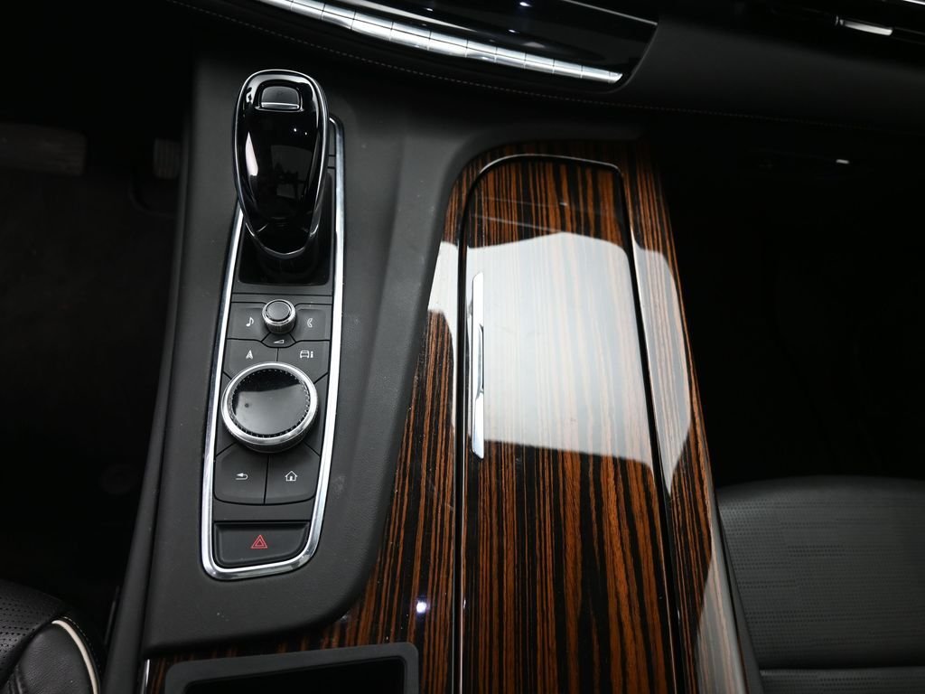2024 Cadillac Escalade ESV Premium Luxury - Photo 20