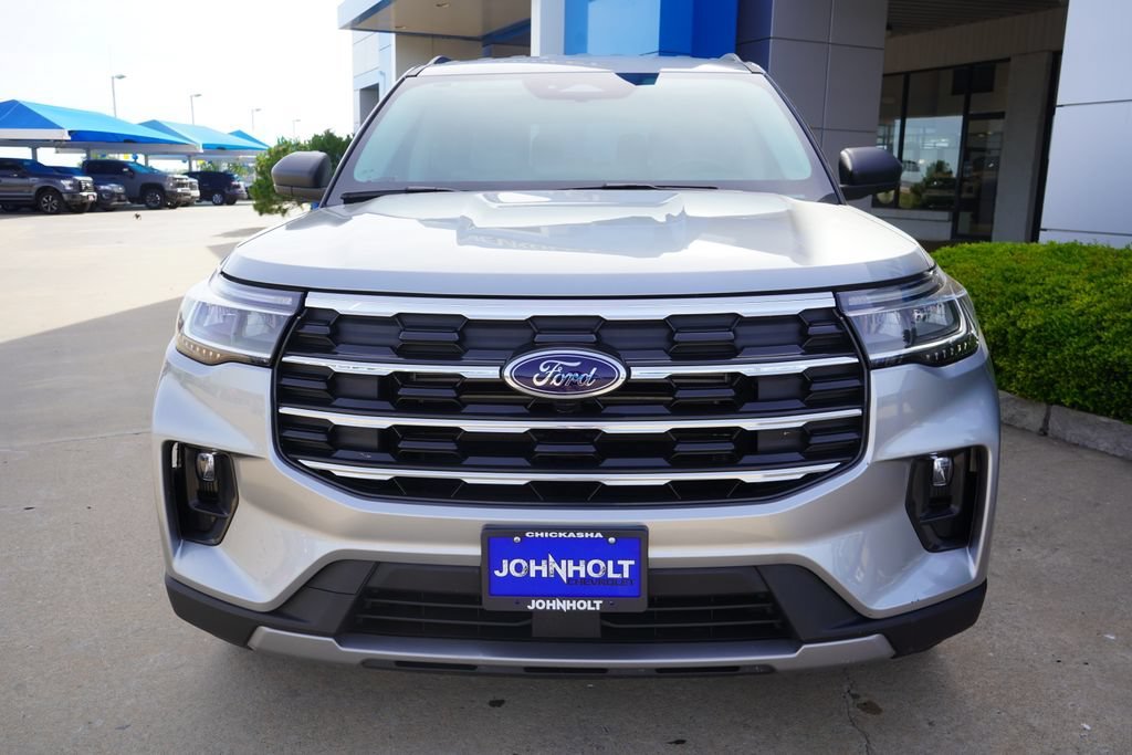 Used 2025  Ford Active image 3