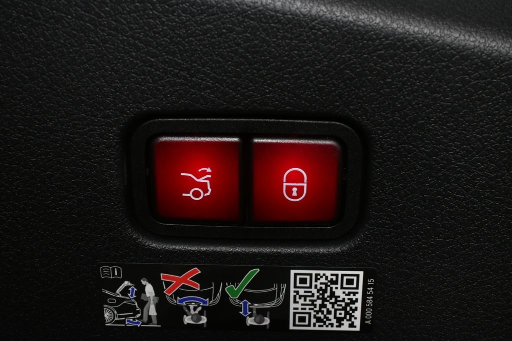 New 2026 Obsidian Black Metallic Mercedes-Benz CLE 450 image 27