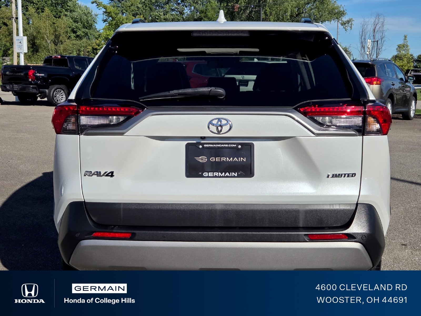 Used 2023 Pearl Toyota Limited image 15