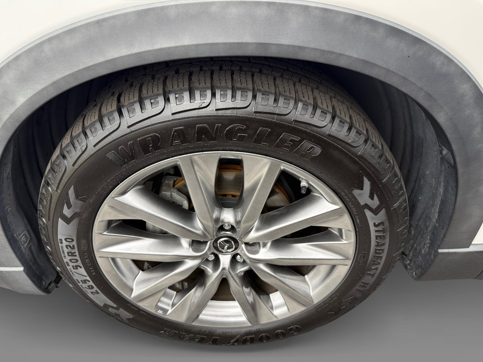 Used 2019 Snowflake White Pearl Mica Mazda Grand Touring image 9
