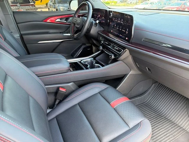 Used 2025 Gray Chevrolet RS image 24
