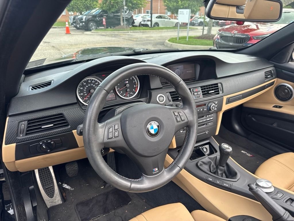 Used 2008 Black BMW Base image 7