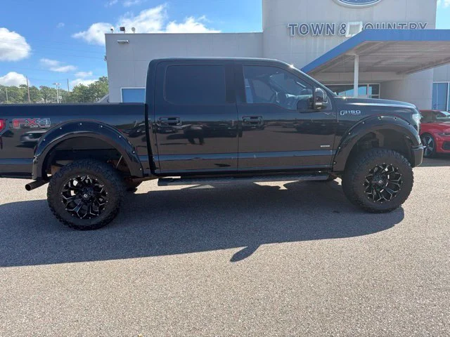 Used 2016 Black Ford Lariat image 2