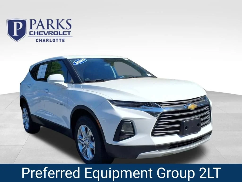 Certified Used 2020 SUMMIT WHITE Chevrolet LT image 1
