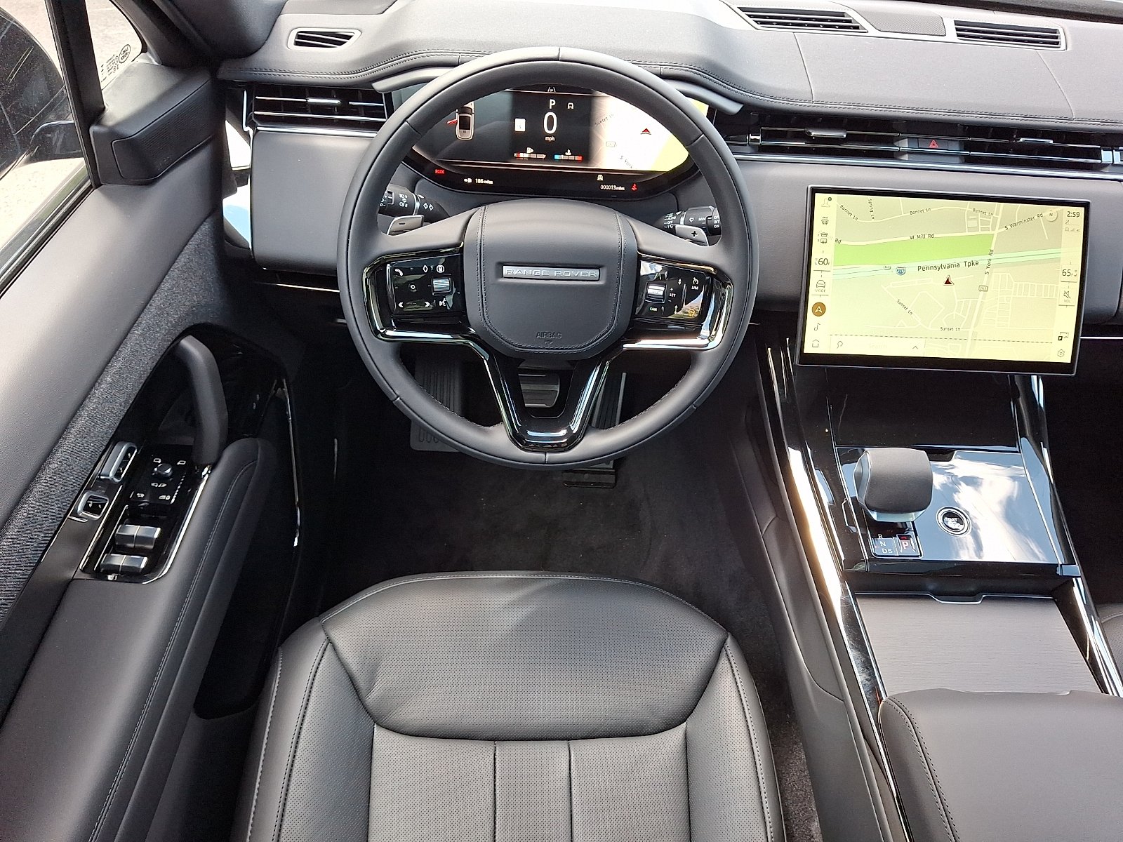 New 2026 Carpathian Grey Land Rover P400 Dynamic SE image 4