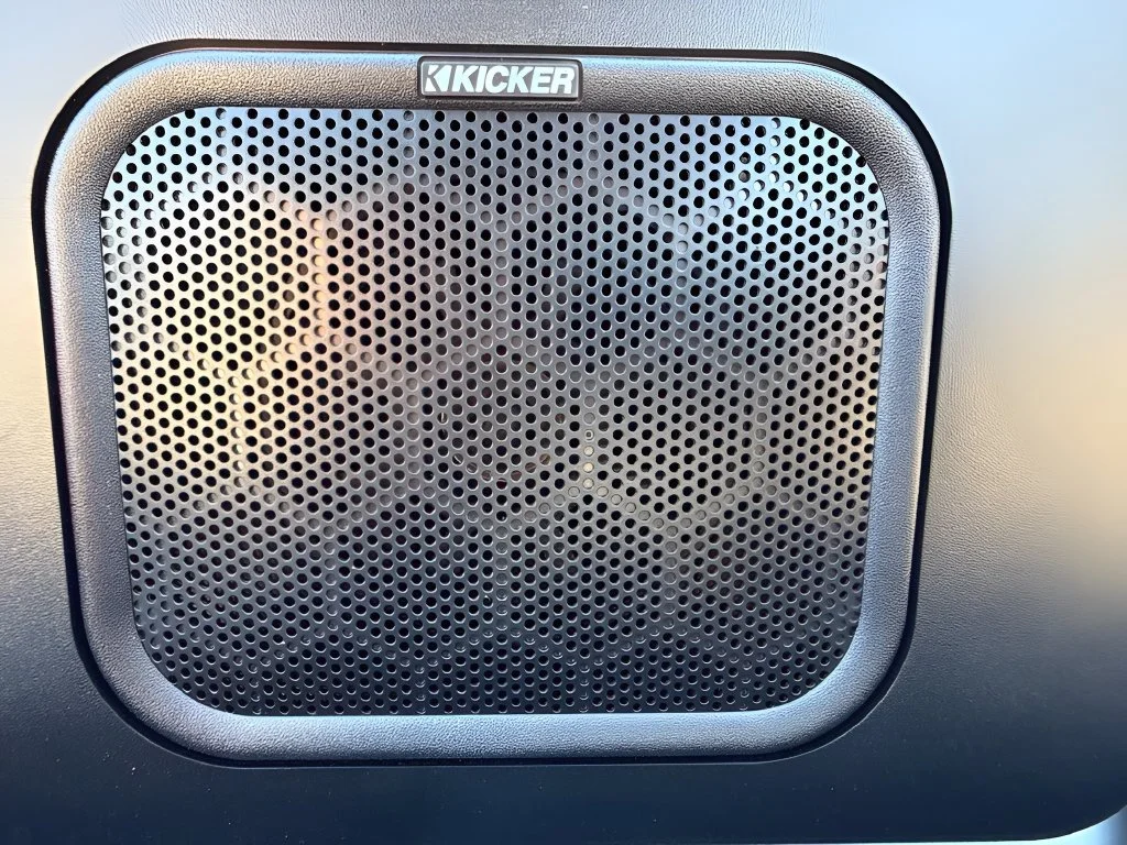 New 2026 Sterling Metallic GMC AT4X image 38