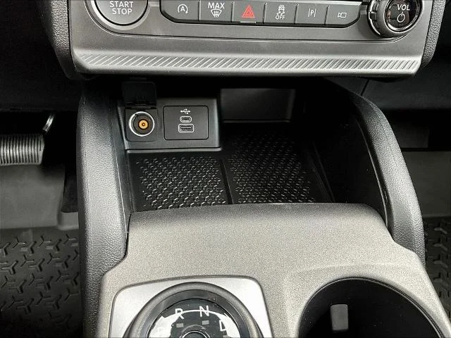 New 2026 Carbonized Gray Metallic Ford Outer Banks® image 57