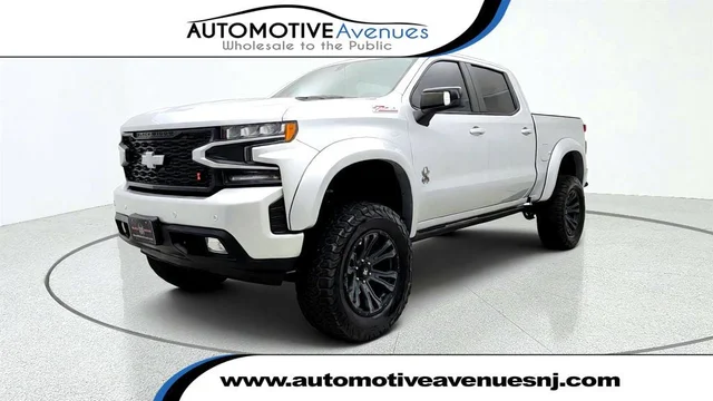 2022 Chevrolet Silverado 1500 LTD 4WD Crew Cab 147'' RST w/ Black Widow Upgrades & Safety Package
