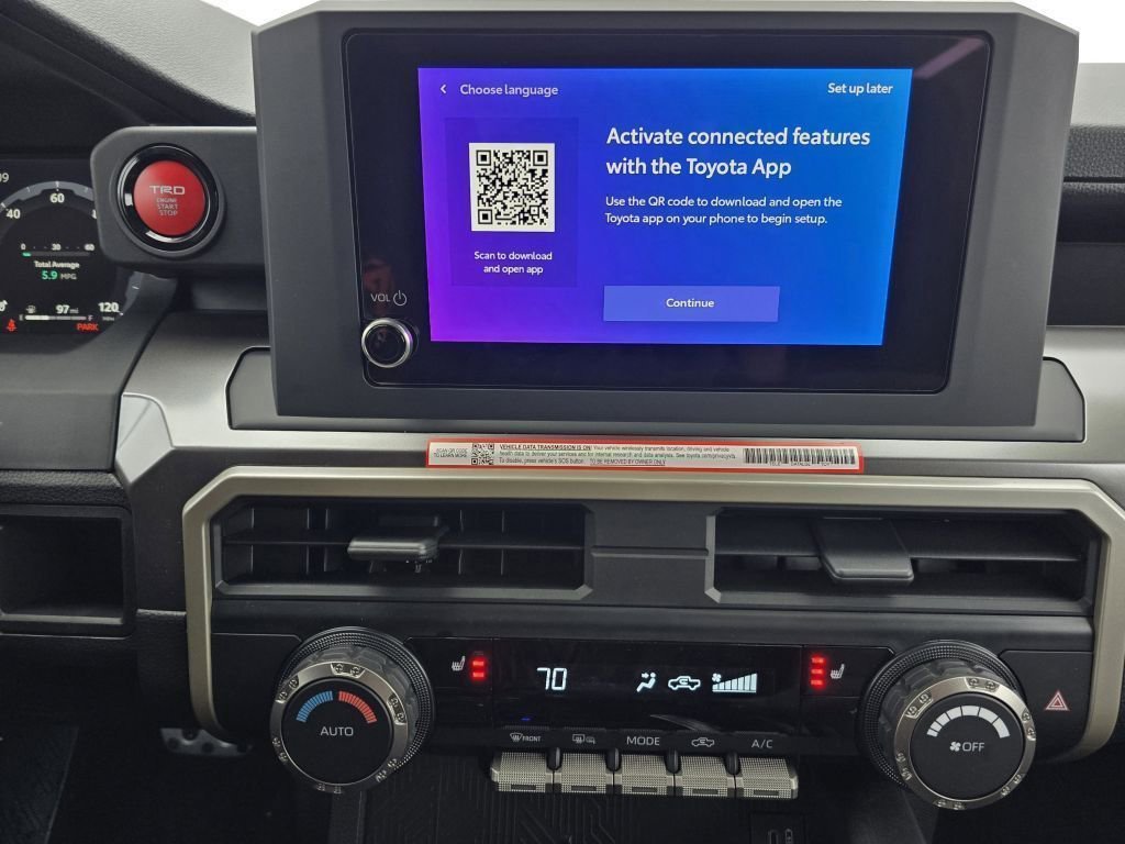 2025 Toyota Tacoma TRD Sport - Photo 4