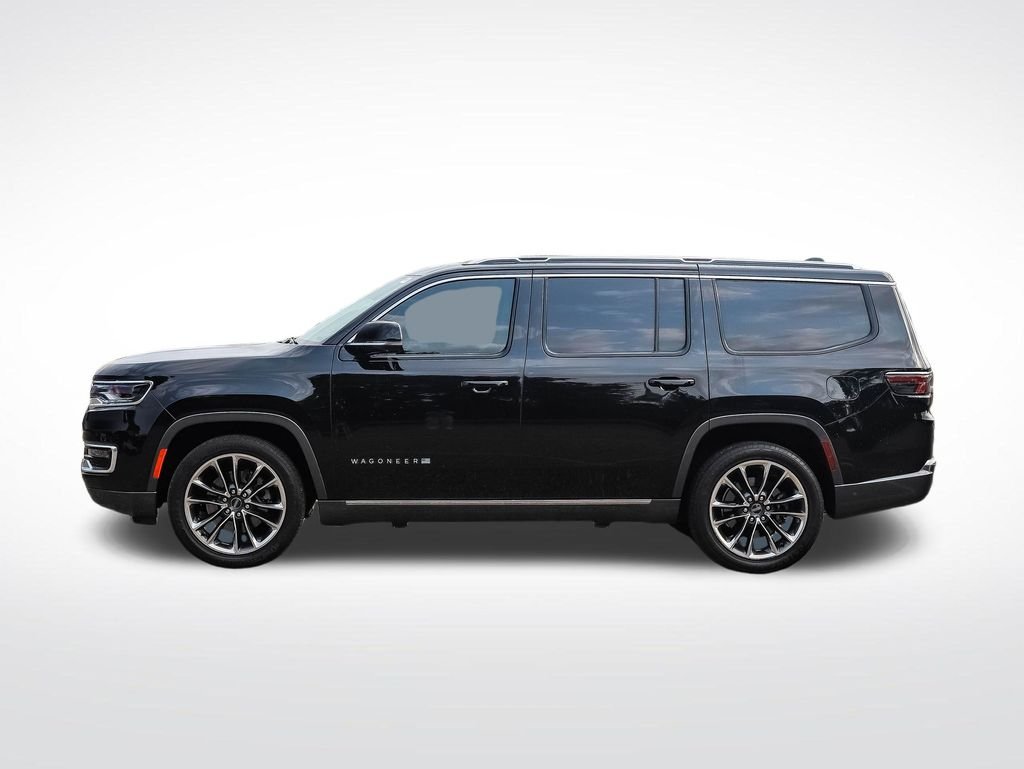 Used 2022 Jeep Wagoneer Series III with VIN 1C4SJVDT5NS214906 for sale in Minneapolis, Minnesota