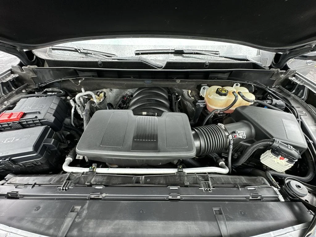 Used 2022 Gray GMC Denali image 23