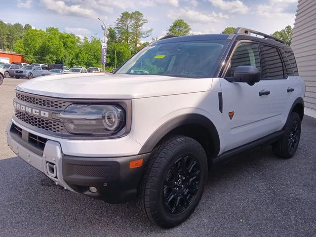 New 2026 Oxford White Ford Badlands® image 7