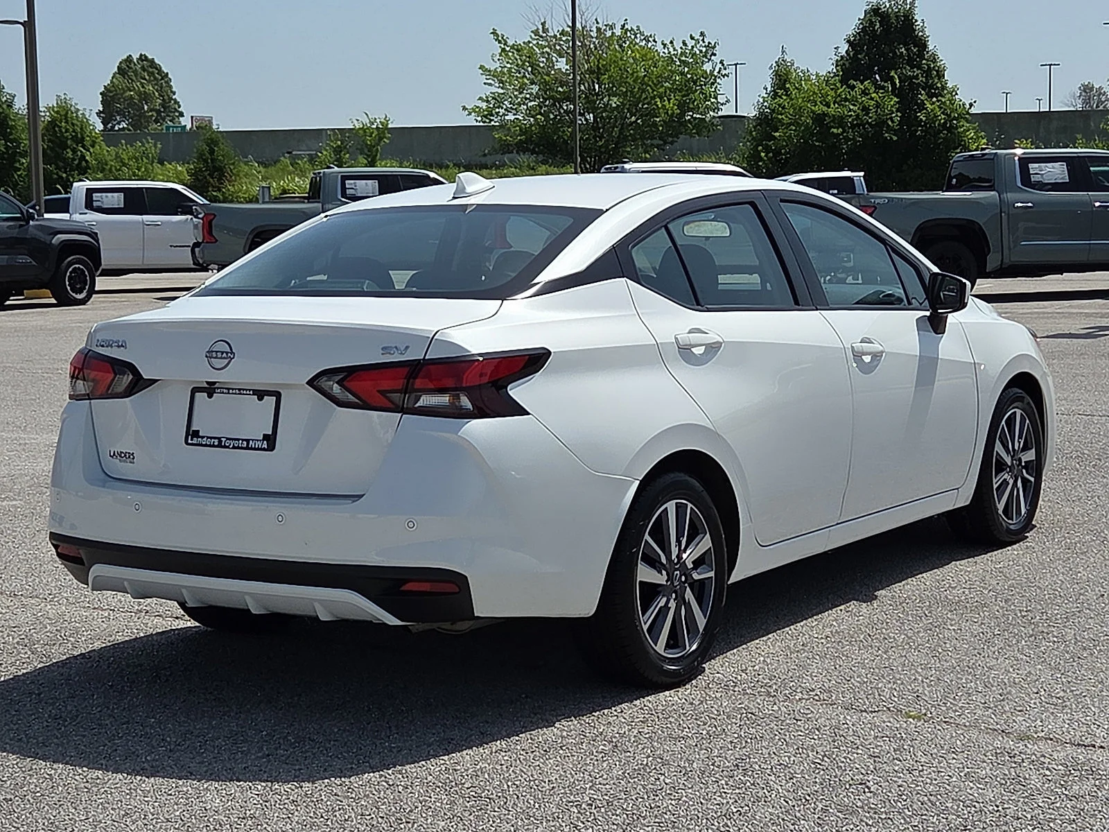 Used 2024 Aspen White Tricoat Nissan SV image 5
