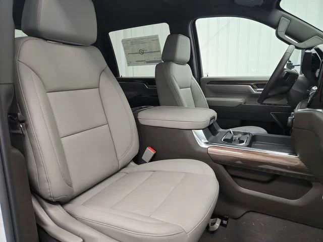 2026 Chevrolet Silverado 3500 HD LT - Photo 40