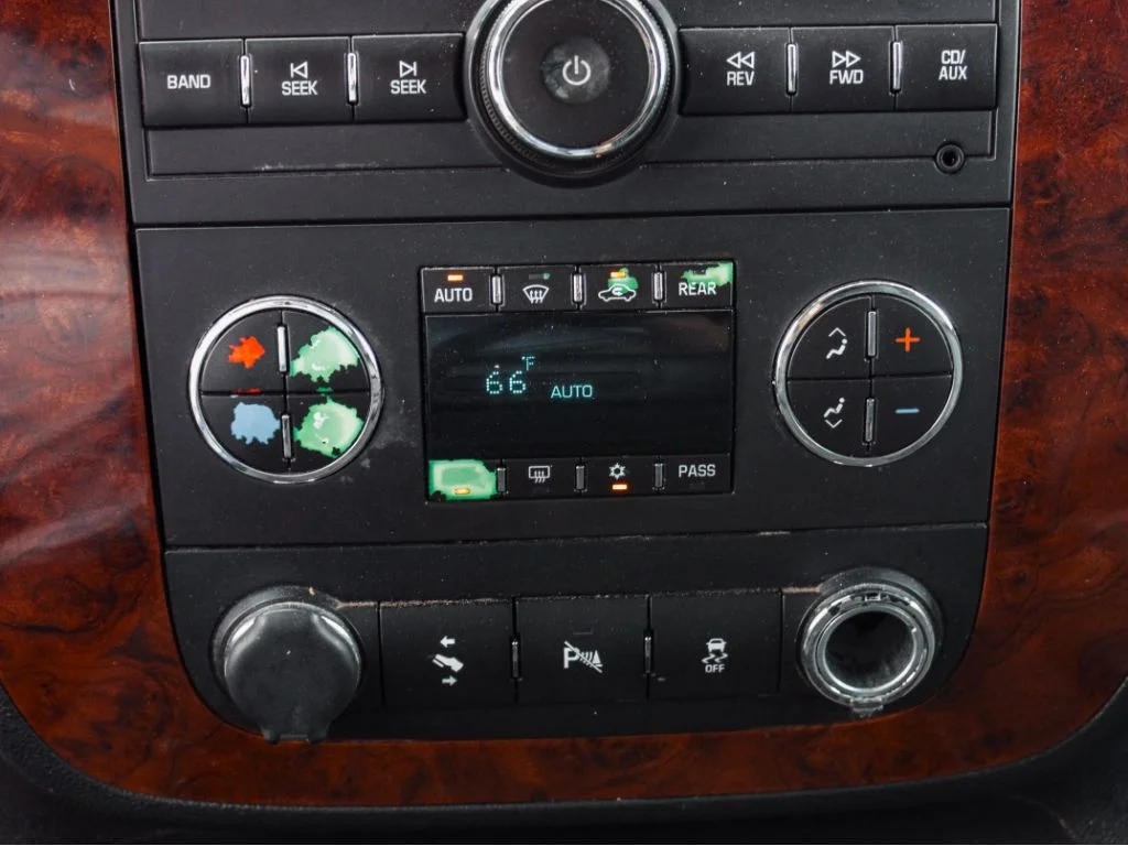 Used 2014 Summit White Chevrolet LT image 18