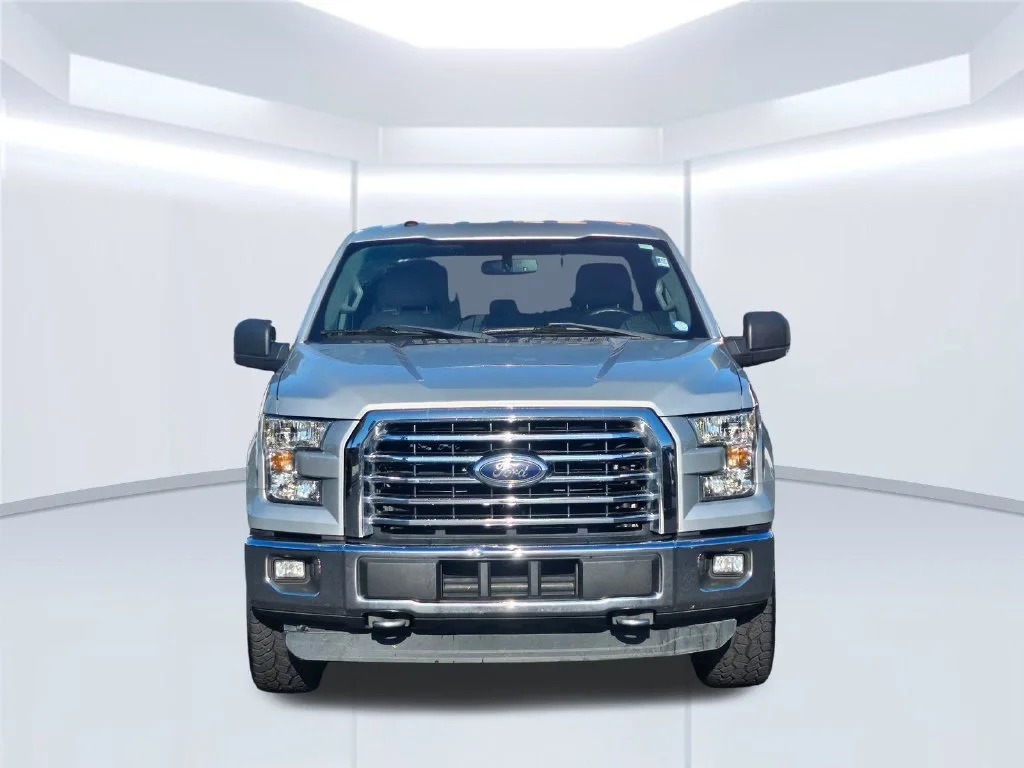 Used 2016 Ingot Silver Ford XLT image 19
