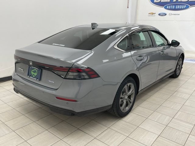Used 2024 Gray Honda EX-L image 20