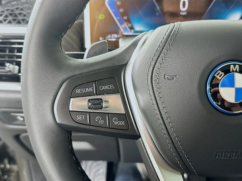 2026 BMW X5 50e - Photo 14