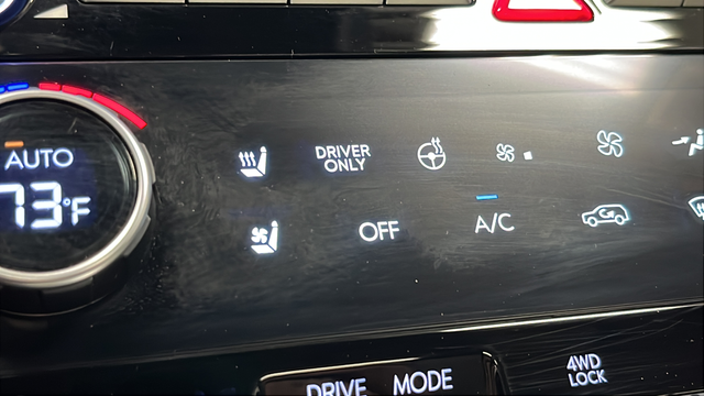 Used 2025 Serenity White Hyundai Limited image 43