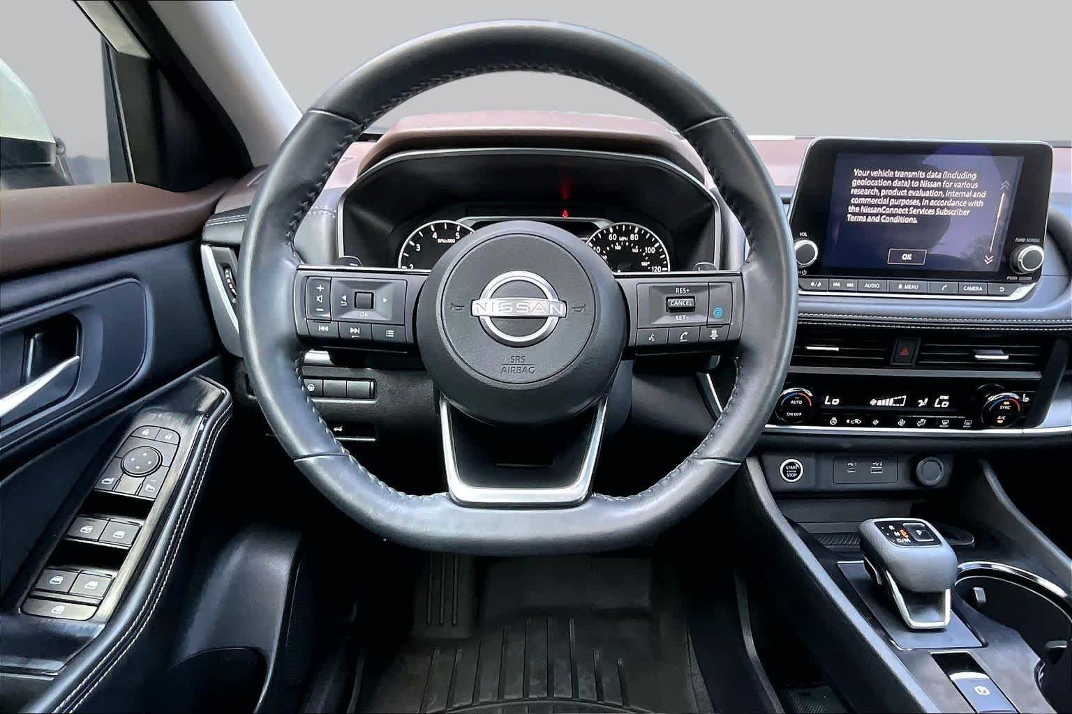 Used 2023 Pearl White Tricoat Nissan SV image 6