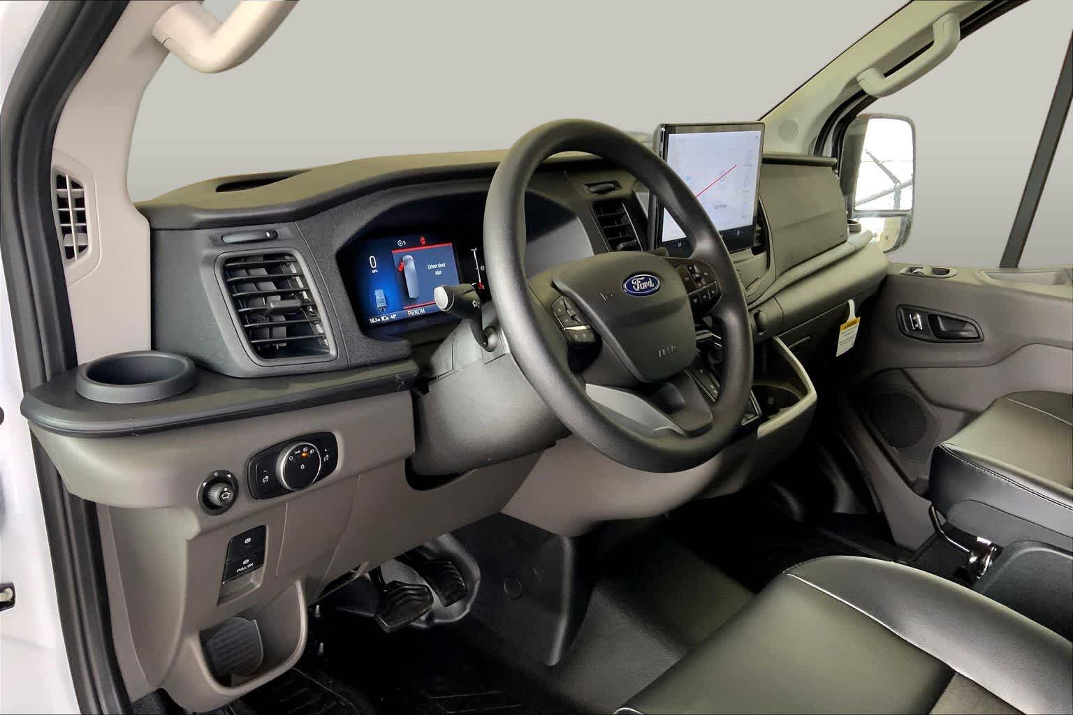 New 2026 Oxford White Ford Cargo Van image 6