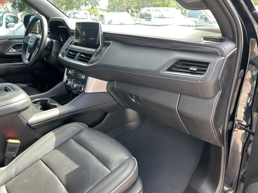 Used 2023 Onyx Black GMC SLT image 44