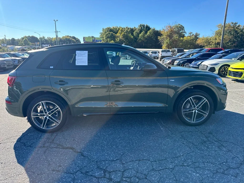 Used 2022 Green Audi 55 Premium Plus image 7