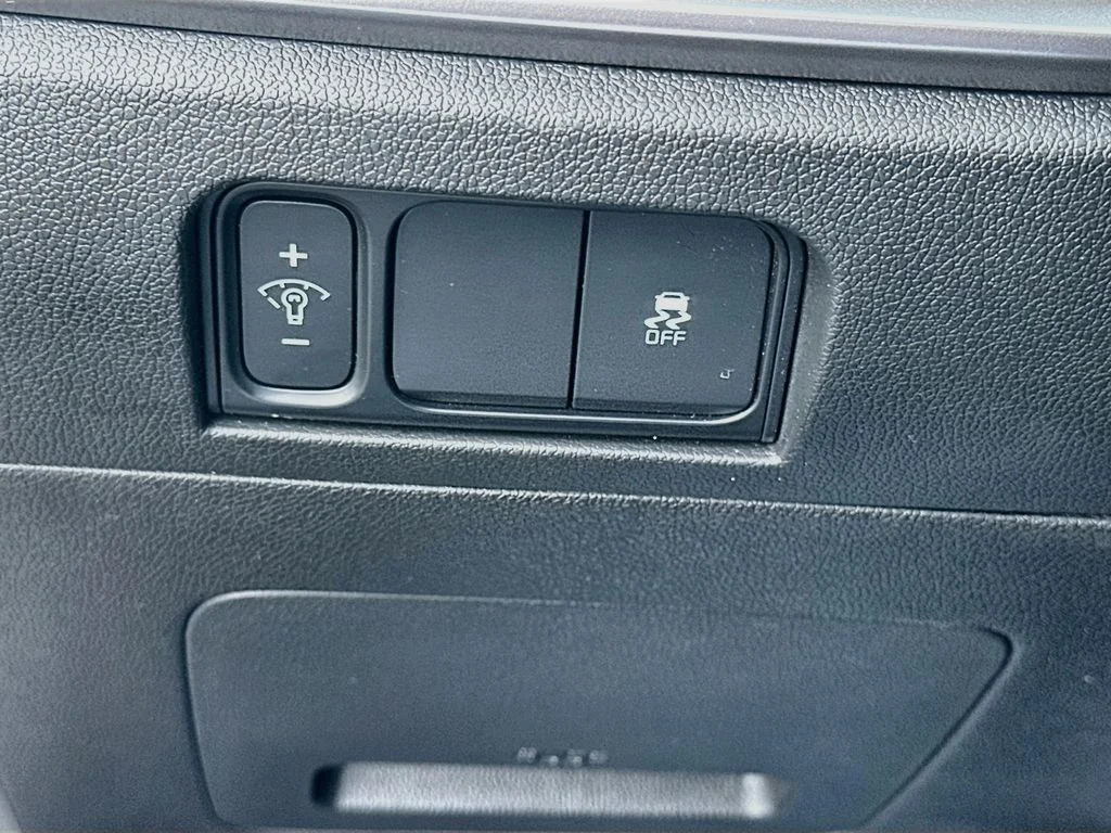 Certified Used 2025 Silver Kia LX image 10