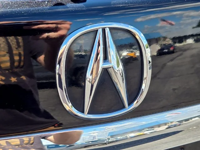 Used 2019 Black Acura 3.5L Technology Package image 19