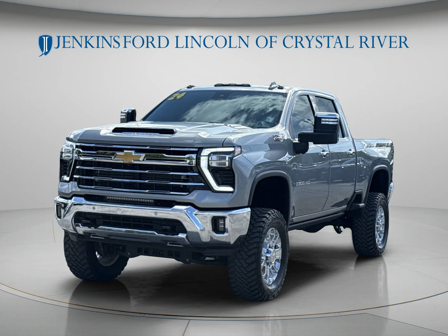 Used 2024 Sterling Gray Metallic Chevrolet LTZ image 15