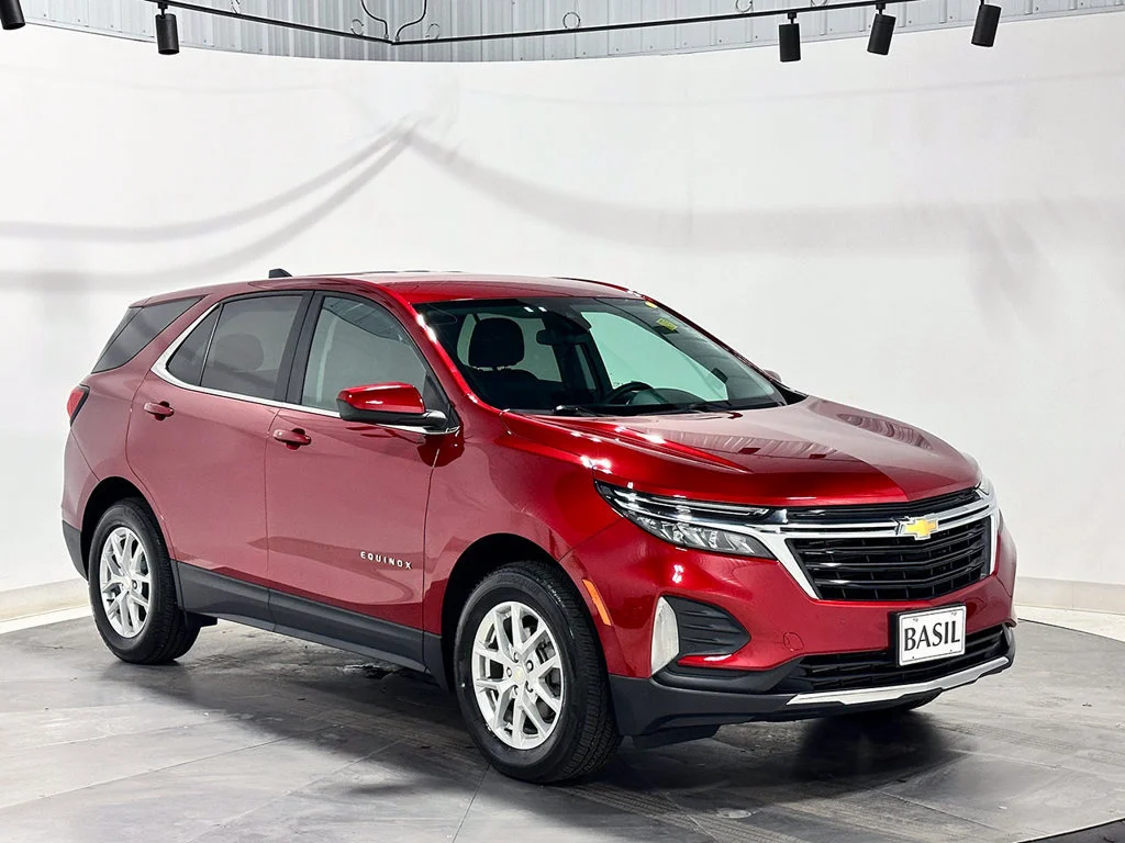 Used 2024 Radiant Red Tintcoat Chevrolet LT image 41