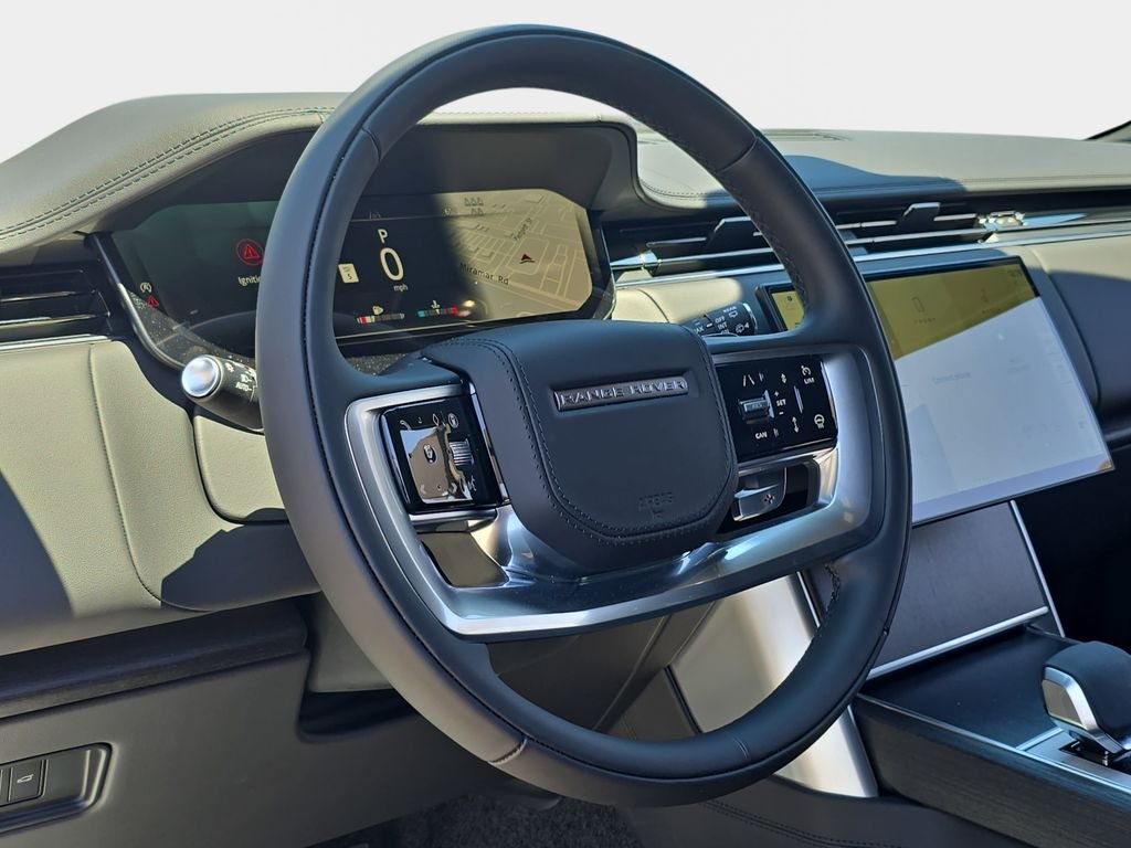 New 2026 Batumi Gold Land Rover SE LWB image 18