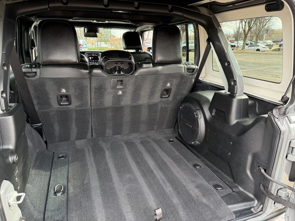 Used 2023 Gray Clearcoat Jeep Rubicon 392 image 18