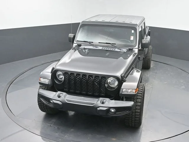 Used 2022 Gray Jeep Sport image 30
