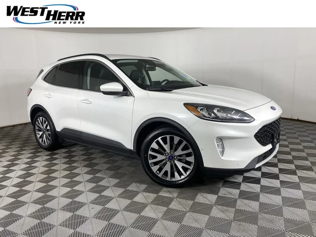 2021 Ford Escape Hybrid Titanium