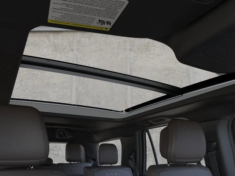 New 2026 Star White Metallic Tri-Coat Ford King Ranch® image 22