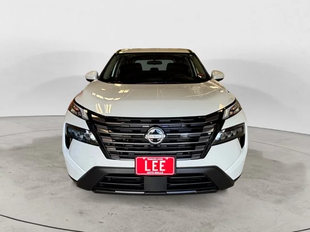 New 2026 White Nissan SV image 8