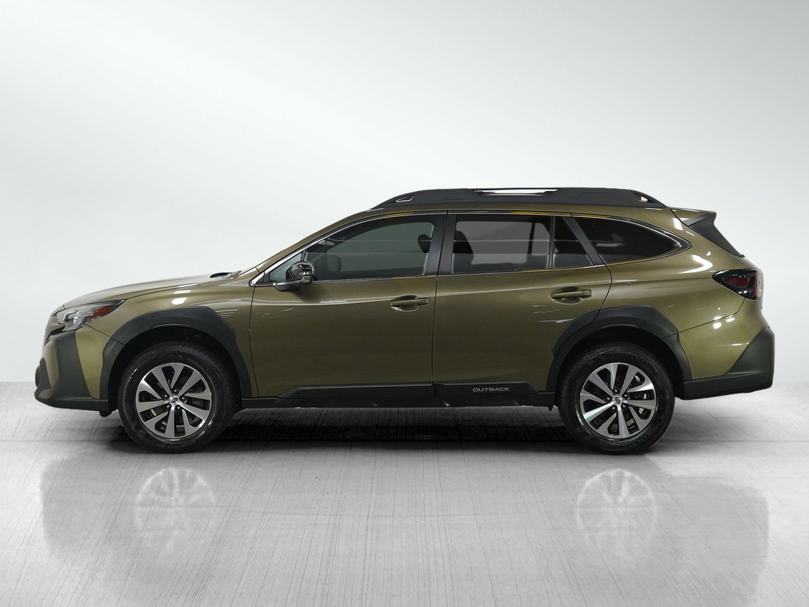 Used 2024 Subaru Outback Premium with VIN 4S4BTACC2R3157242 for sale in Burnsville, Minnesota