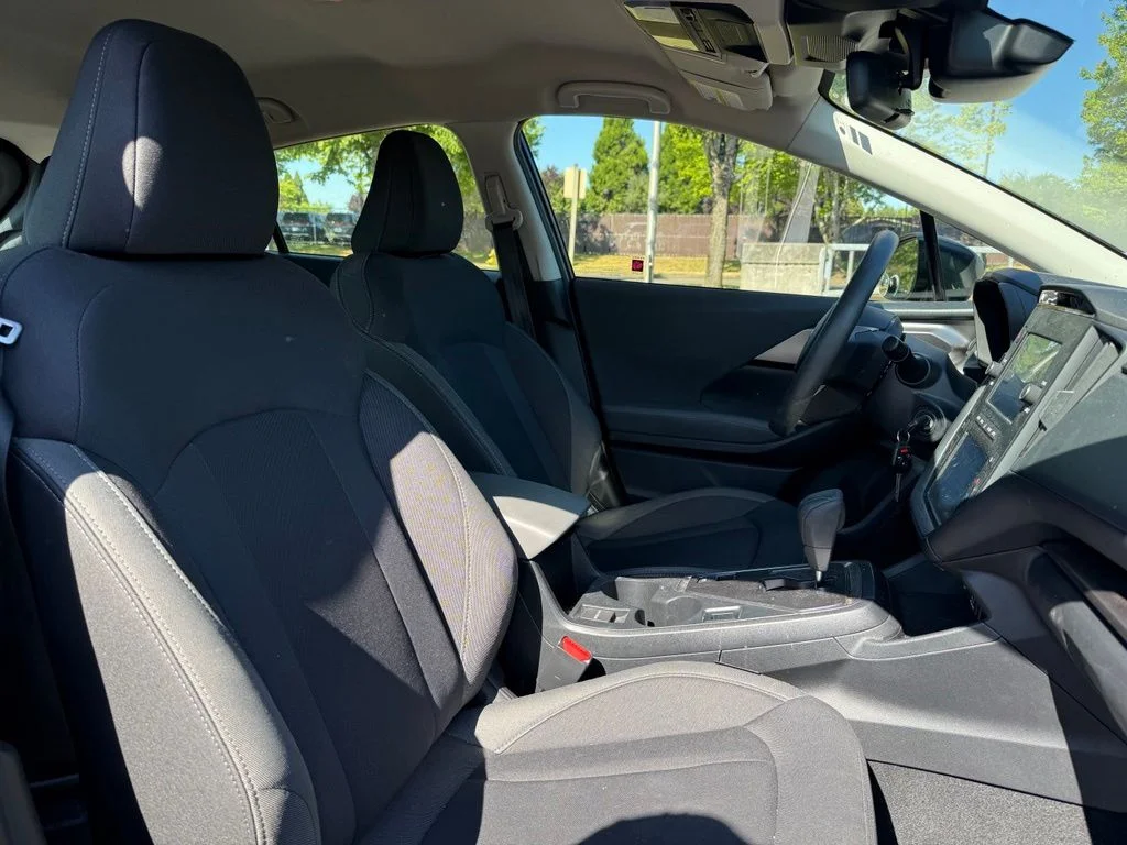 Used 2024 Sapphire Blue Pearl Subaru Base image 21