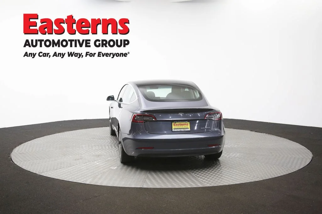 Used 2018 Gray Tesla Long Range image 33