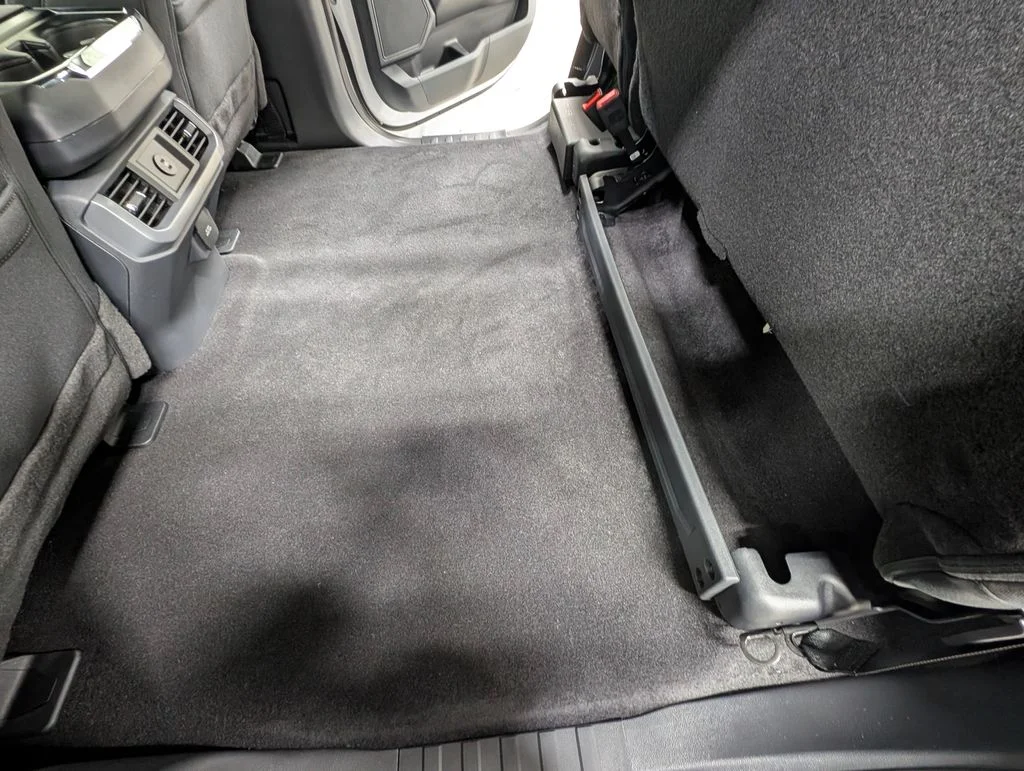 New 2026 Oxford White Ford XLT image 19