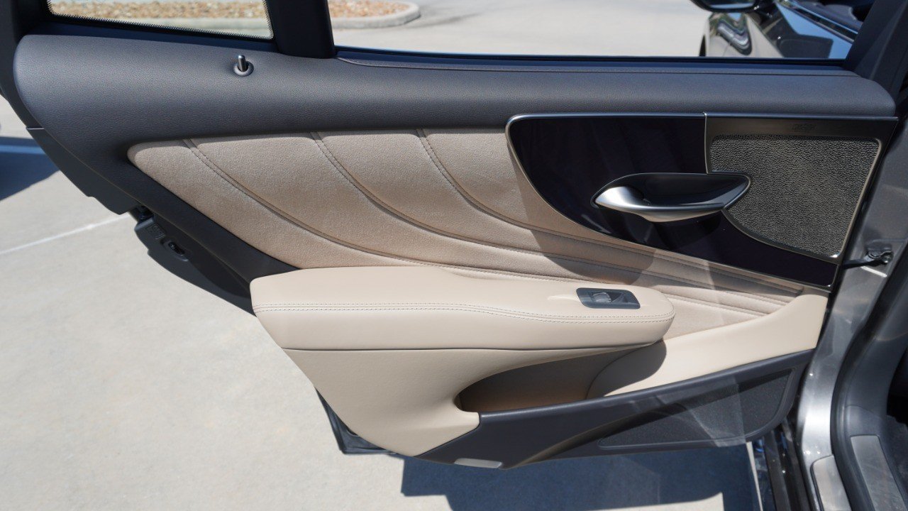 Certified Used 2022 Manganese Lexus LS 500 image 35