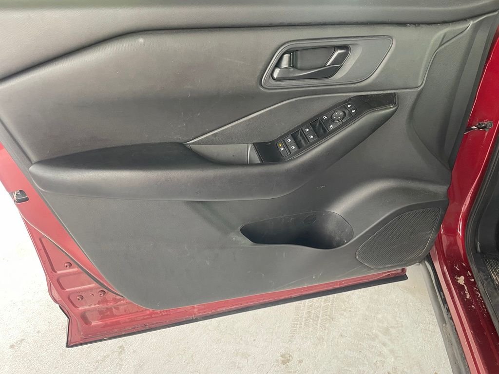 Certified Used 2025 Red Nissan S image 9