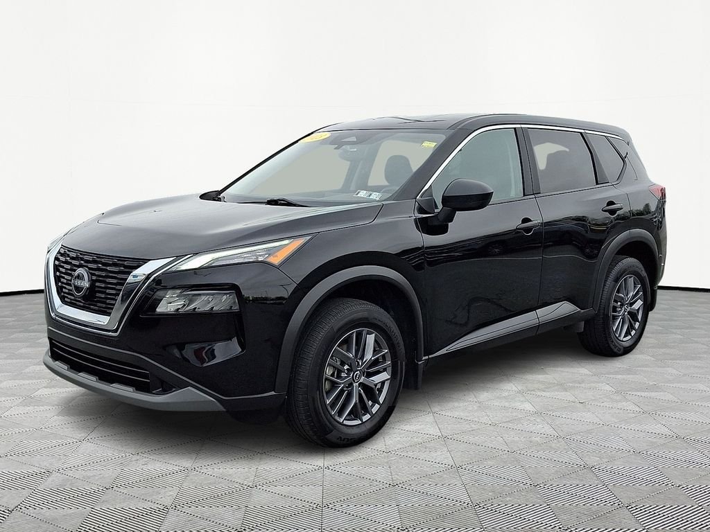 Used 2023 Super Black Nissan S image 3