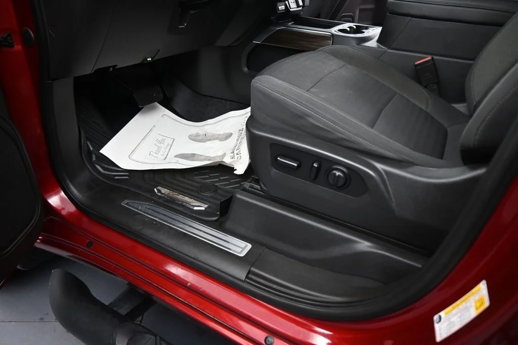 Used 2021  Chevrolet LT Trail Boss image 42