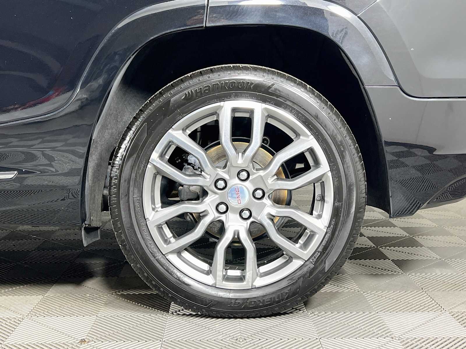 Used 2023 Ebony Twilight Metallic GMC Denali image 33